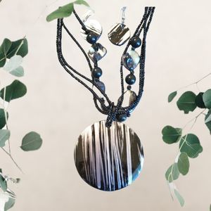 Black Shell Necklace Set